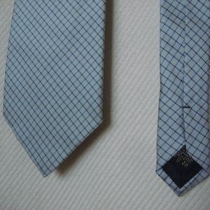 Classic banana Republic Tie